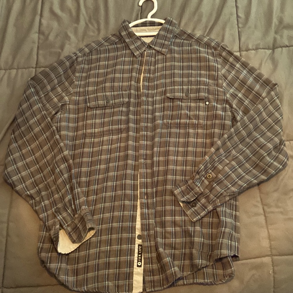 Marmot men’s flannel button down shirt. Mens L.